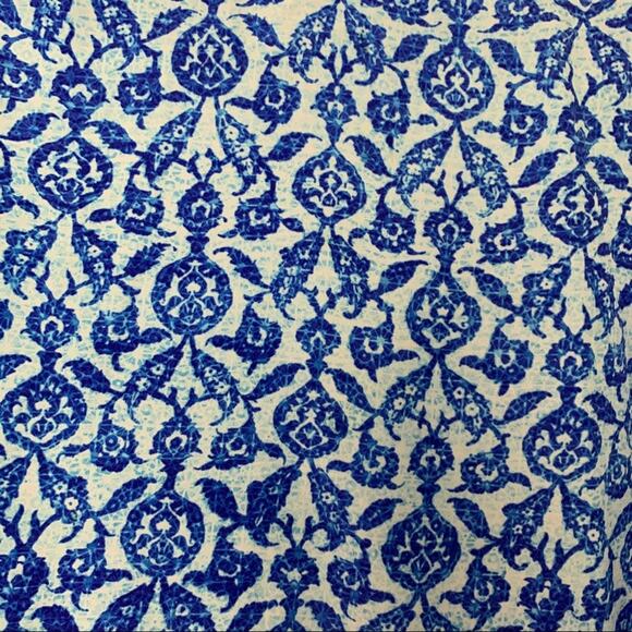 Michael Kors Blue Floral Mini Skirt, Sz 4 - Picture 3 of 4